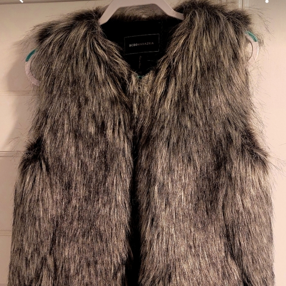 Womens fur vest - Picture 1 of 6